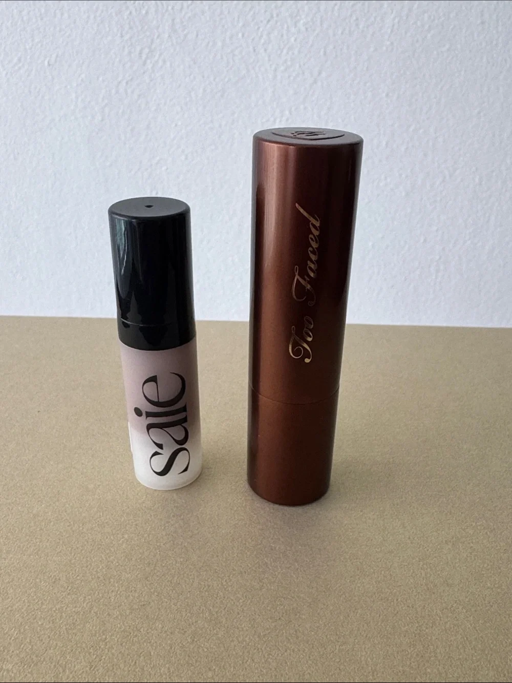 Too Faced Bronzer Stick CHOCOLATE MOUSSE (FULL) & SAIE BRONZER IN SWIM MINI 5mL